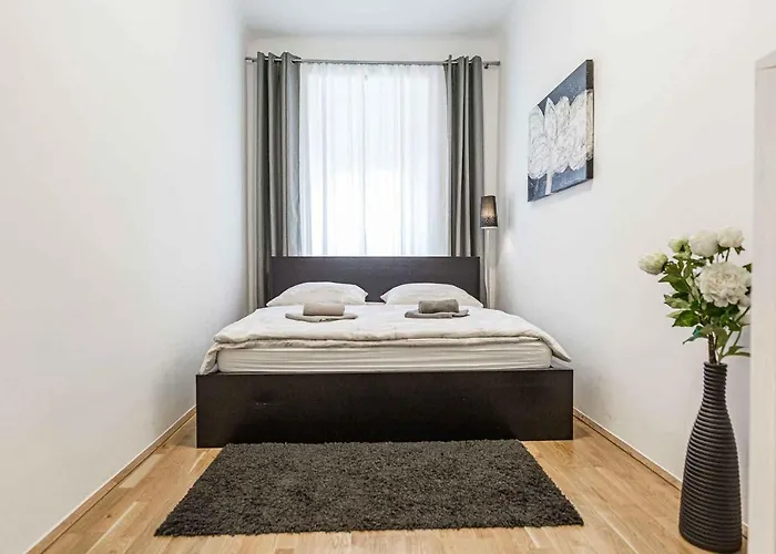 Flarent Apartments-wg Апартаменти *